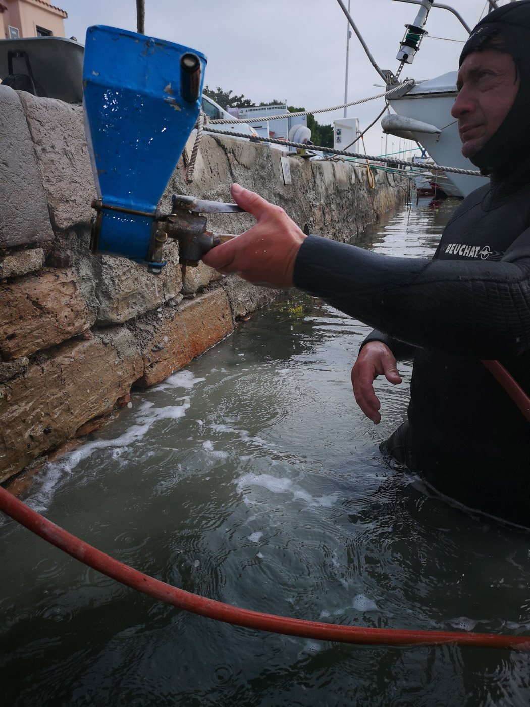 refaction-quai-meze-Travaux-sous-marin